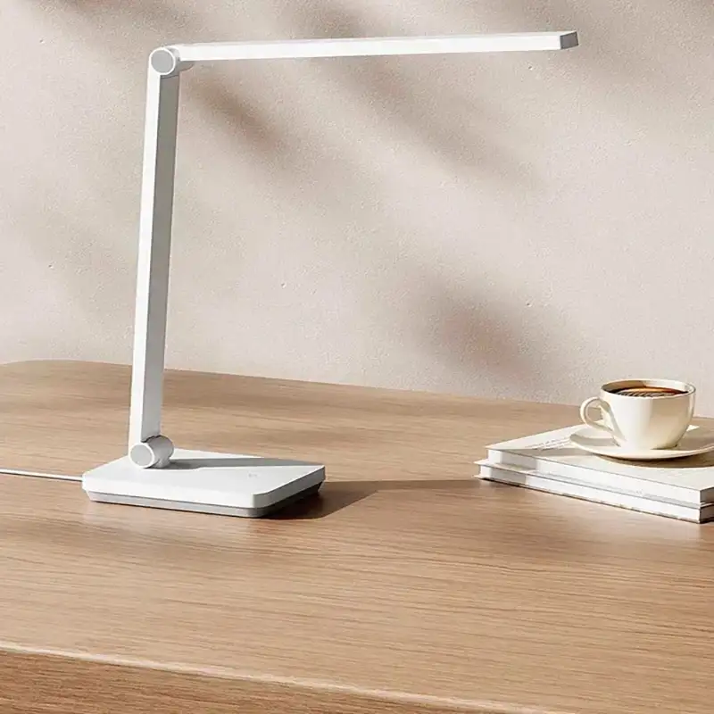 چراغ مطالعه LED رومیزی